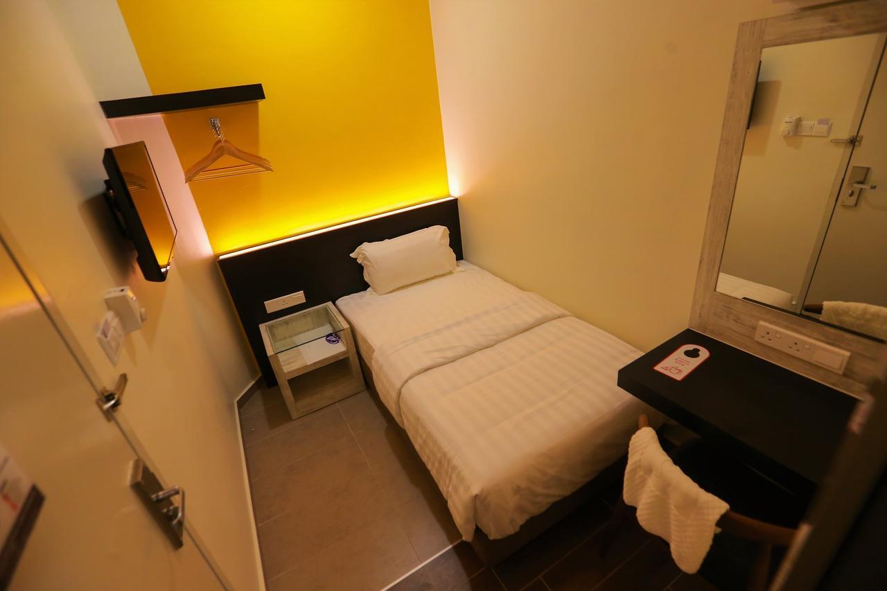 Pantai Regal Boutique Hotel Kuantan Esterno foto