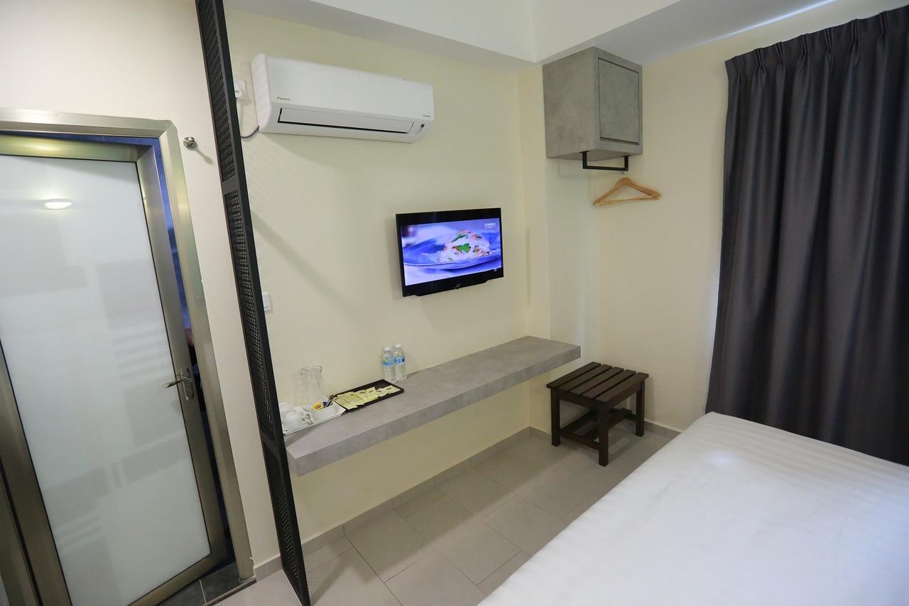 Pantai Regal Boutique Hotel Kuantan Esterno foto