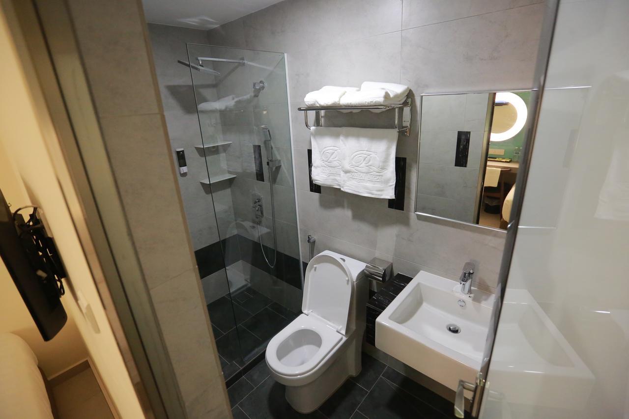 Pantai Regal Boutique Hotel Kuantan Esterno foto